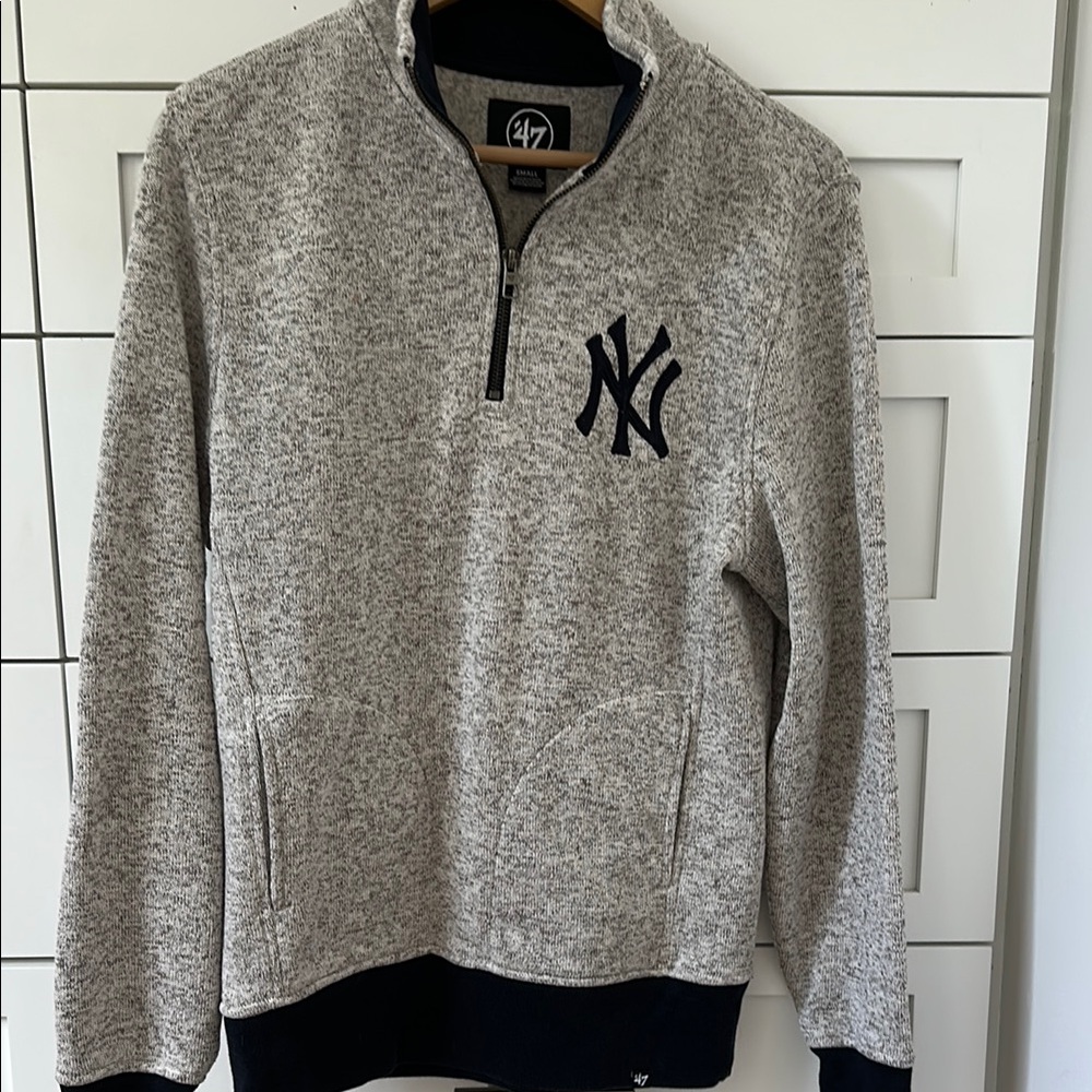 47 Gray 1/4 Zip NY Yankees Sweater